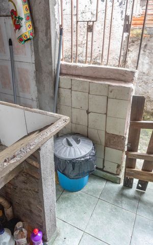 Casa à venda com 150m², 2 quartos e 2 vagas Casa à venda com 150m², 2 quartos e 2 vagasÁrea de serviço