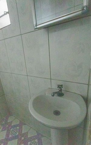 Casa à venda com 150m², 2 quartos e 2 vagas Casa à venda com 150m², 2 quartos e 2 vagasBanheiro da suíte 2