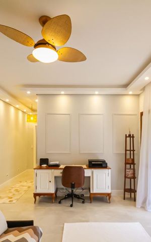 Casa à venda com 273m², 3 quartos e 4 vagas Casa à venda com 273m², 3 quartos e 4 vagasSala 2