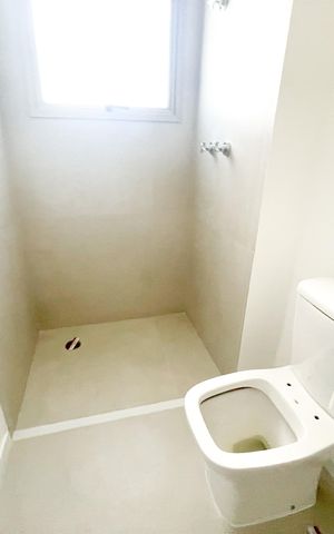 Apartamento à venda com 142m², 3 quartos e 2 vagasBanheiro 3
