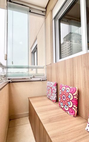 Apartamento à venda com 52m², 2 quartos e 1 vaga Apartamento à venda com 52m², 2 quartos e 1 vagaVaranda da Sala