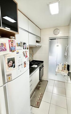 Apartamento à venda com 52m², 2 quartos e 1 vaga Apartamento à venda com 52m², 2 quartos e 1 vagaCozinha