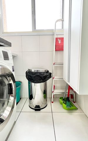 Apartamento à venda com 52m², 2 quartos e 1 vaga Apartamento à venda com 52m², 2 quartos e 1 vagaÁrea de Serviço