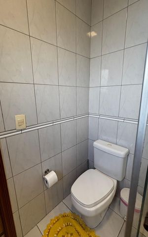 Casa à venda com 225m², 3 quartos e 4 vagasBanheiro da Suíte