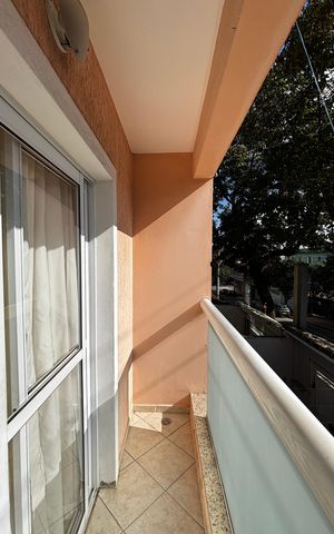 Casa à venda com 225m², 3 quartos e 4 vagasVaranda Sala