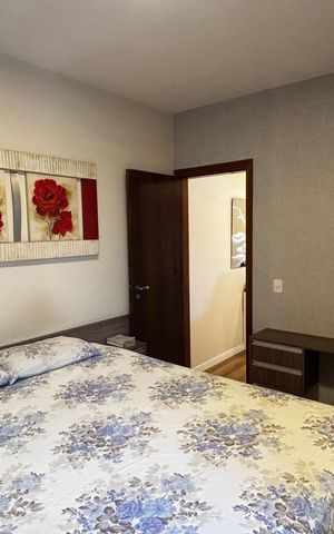 Casa à venda com 225m², 3 quartos e 4 vagasSuite