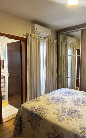 Casa à venda com 225m², 3 quartos e 4 vagasSuite