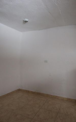 Casa para alugar com 70m², 2 quartos e sem vagaSala
