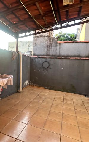Casa à venda com 140m², 3 quartos e 2 vagas Casa à venda com 140m², 3 quartos e 2 vagasÁrea de Serviço