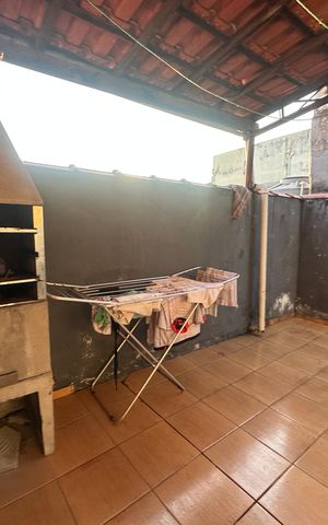 Casa à venda com 140m², 3 quartos e 2 vagas Casa à venda com 140m², 3 quartos e 2 vagasChurrasqueira