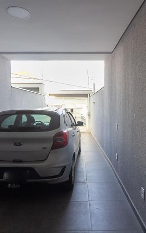 Casa à venda com 99m², 3 quartos e 2 vagas Casa à venda com 99m², 3 quartos e 2 vagasGaragem