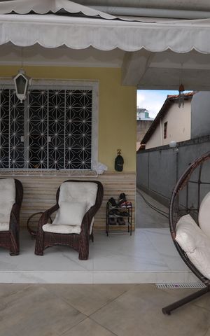 Casa à venda com 272m², 3 quartos e 2 vagasVaranda da Sala