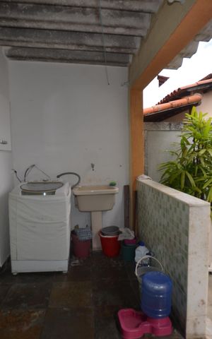 Casa à venda com 272m², 3 quartos e 2 vagasÁrea de Serviço