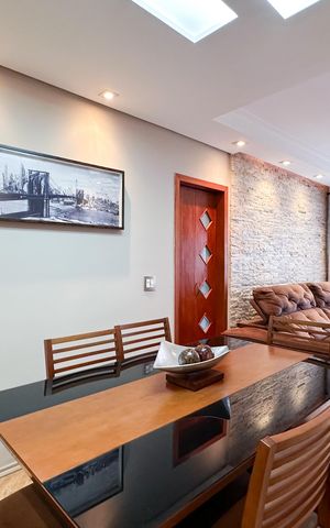 Apartamento à venda com 55m², 2 quartos e 1 vaga Apartamento à venda com 55m², 2 quartos e 1 vagaSala