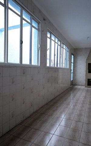 Apartamento à venda com 180m², 3 quartos e sem vaga Apartamento à venda com 180m², 3 quartos e sem vagaChurrasqueira
