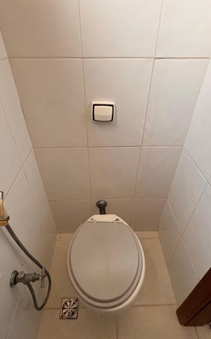 Casa de condomínio à venda com 360m², 4 quartos e 3 vagas Casa de condomínio à venda com 360m², 4 quartos e 3 vagasSuíte 1 (Master) - Banheiro