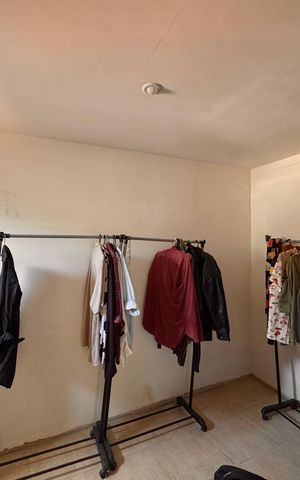 Casa de condomínio à venda com 360m², 4 quartos e 3 vagas Casa de condomínio à venda com 360m², 4 quartos e 3 vagasSuíte 1 (Master) - Closet