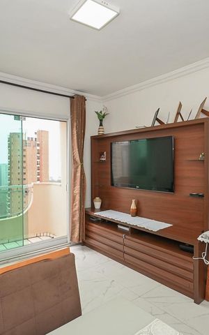 Apartamento à venda com 110m², 2 quartos e 2 vagasSala