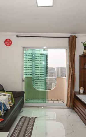 Apartamento à venda com 110m², 2 quartos e 2 vagasSala