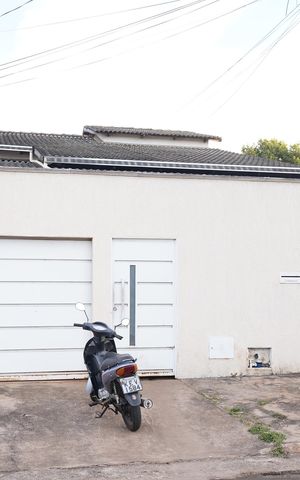 Casa para alugar com 300m², 6 quartos e 4 vagas