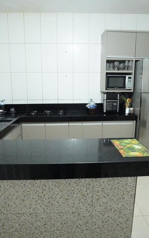 Casa para alugar com 300m², 6 quartos e 4 vagas