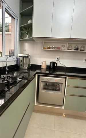Casa de condomínio à venda com 57m², 2 quartos e 2 vagasCozinha