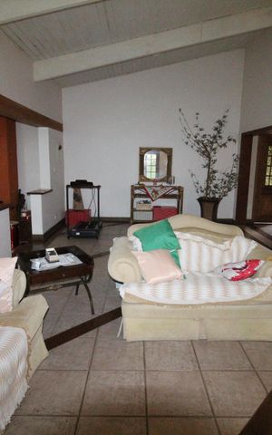 Casa para alugar com 1500m², 5 quartos e 5 vagasSala 1