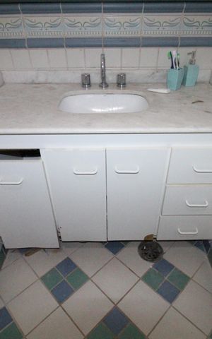 Casa para alugar com 1500m², 5 quartos e 5 vagasBanheiro da Suíte 1