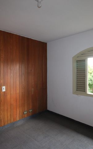 Casa à venda com 301m², 4 quartos e 6 vagasQuarto 6