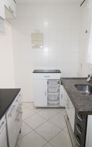 Casa de condomínio para alugar com 60m², 2 quartos e 2 vagasCozinha