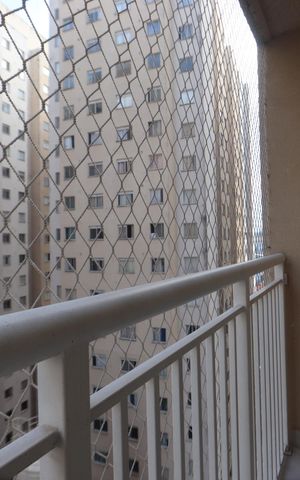 Apartamento à venda com 40m², 2 quartos e sem vagaSacada