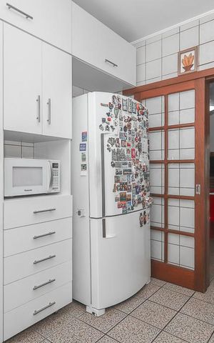 Casa à venda com 230m², 3 quartos e 5 vagasCozinha
