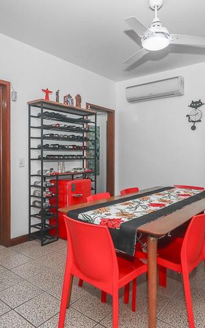 Casa à venda com 230m², 3 quartos e 5 vagasEspaço Gourmet