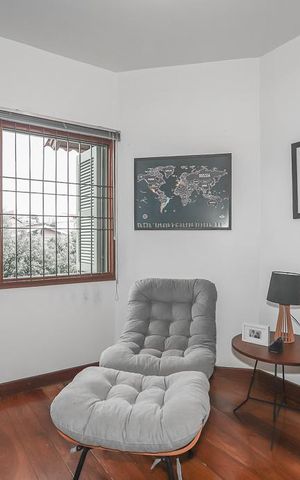 Casa à venda com 230m², 3 quartos e 5 vagasQuarto 3