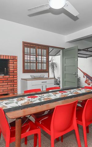Casa à venda com 230m², 3 quartos e 5 vagasEspaço Gourmet