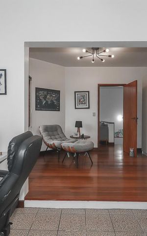 Casa à venda com 230m², 3 quartos e 5 vagasQuarto 3