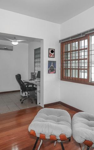 Casa à venda com 230m², 3 quartos e 5 vagasQuarto 3