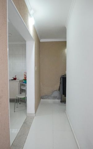 Casa à venda com 128m², 3 quartos e 2 vagasCorredor