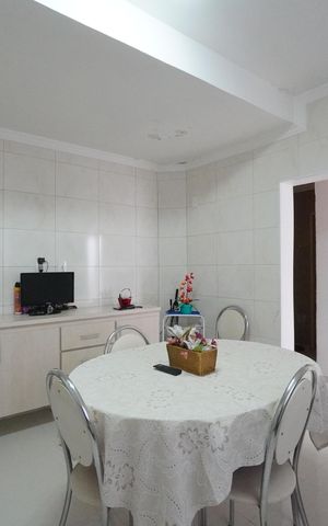 Casa à venda com 128m², 3 quartos e 2 vagasCozinha