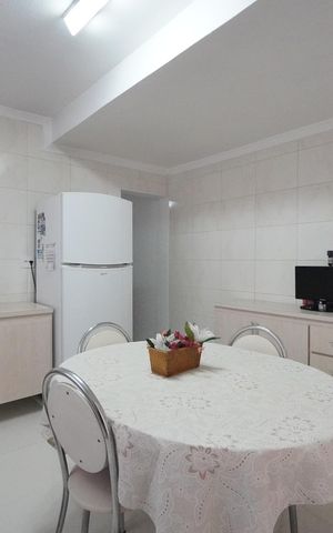 Casa à venda com 128m², 3 quartos e 2 vagasCozinha