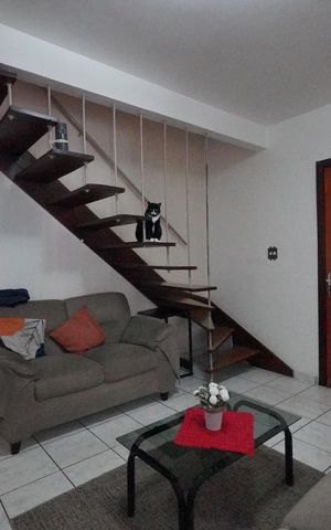 Casa à venda com 128m², 3 quartos e 2 vagasSala