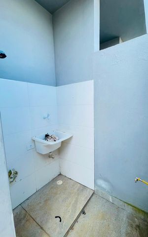 Casa para alugar com 60m², 2 quartos e 1 vaga Casa para alugar com 60m², 2 quartos e 1 vagaÁrea de Serviço