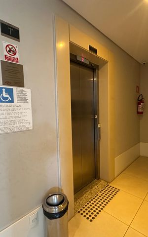 Apartamento para alugar com 77m², 3 quartos e 2 vagas Apartamento para alugar com 77m², 3 quartos e 2 vagasHall de entrada