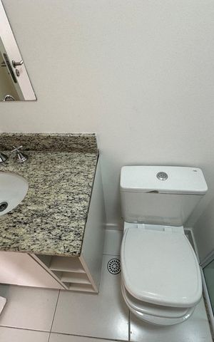 Apartamento para alugar com 77m², 3 quartos e 2 vagas Apartamento para alugar com 77m², 3 quartos e 2 vagasBanheiro da Suíte