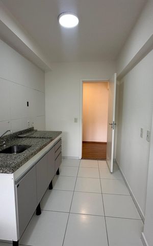 Apartamento para alugar com 77m², 3 quartos e 2 vagas Apartamento para alugar com 77m², 3 quartos e 2 vagasCozinha