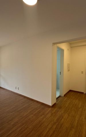 Apartamento para alugar com 77m², 3 quartos e 2 vagas Apartamento para alugar com 77m², 3 quartos e 2 vagasSala