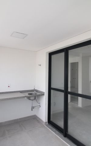 Apartamento à venda com 57m², 2 quartos e 1 vagaSala / Cozinha - Varanda