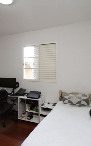 Casa à venda com 360m², 4 quartos e 3 vagasQuarto 4