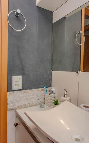 Apartamento para alugar com 48m², 2 quartos e 1 vaga Apartamento para alugar com 48m², 2 quartos e 1 vagaBanheiro