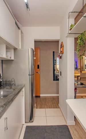 Apartamento para alugar com 48m², 2 quartos e 1 vaga Apartamento para alugar com 48m², 2 quartos e 1 vagaCozinha e Área de Serviço